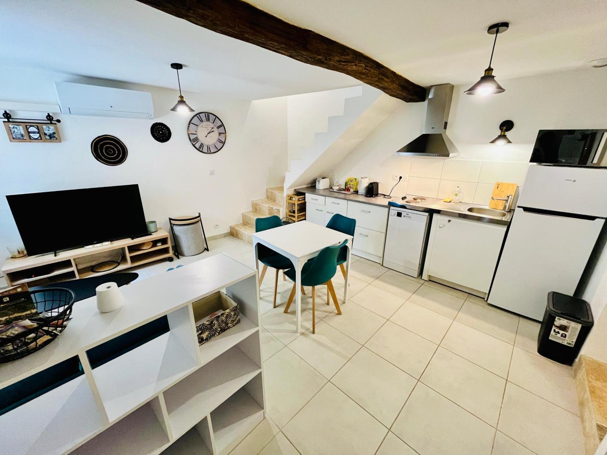 2 Suites, Cour Privee, Climatisation, Le Nid De Blois Vienne Kültér fotó